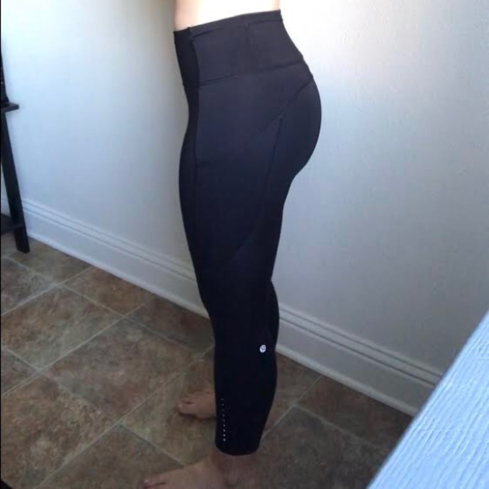 Fast and free tights. LULULEMON- Nulux